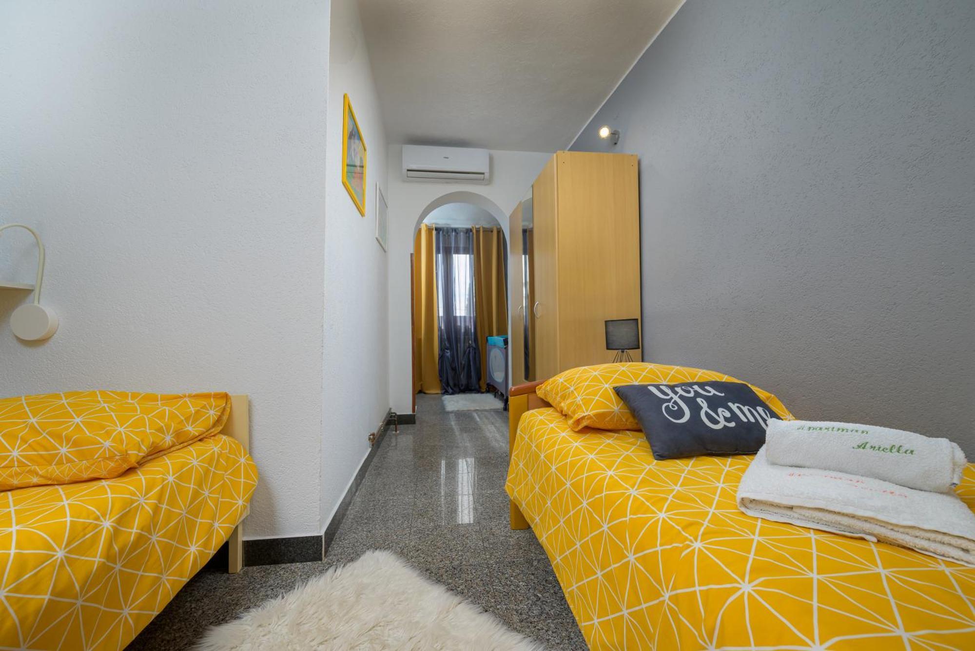 Holiday Apartment Ariella Krizanici Exterior photo